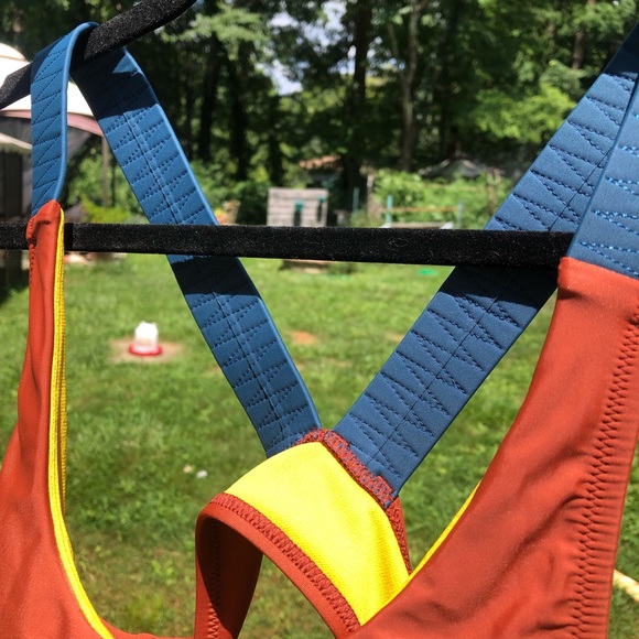 EXCELLENT CONDITION PRANA ONE PIECE SWIMSUIT - Picture 8 of 8